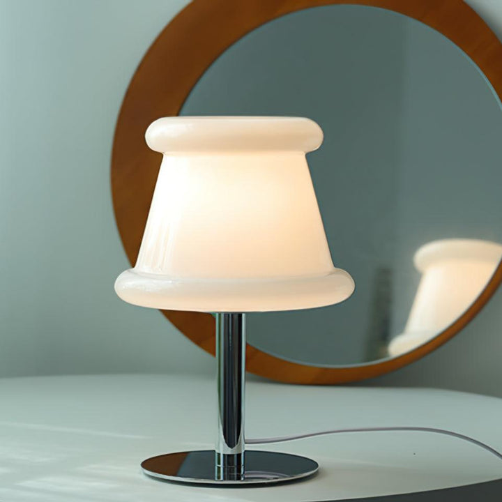 Meefad Table Lamp - Vakkerlight