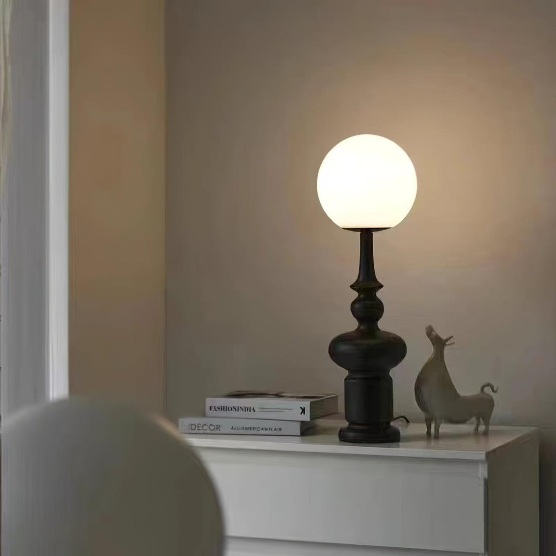 Constance Table Lamp - Vakkerlight