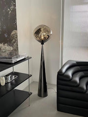 Cone Lava Floor Lamp - Vakkerlight