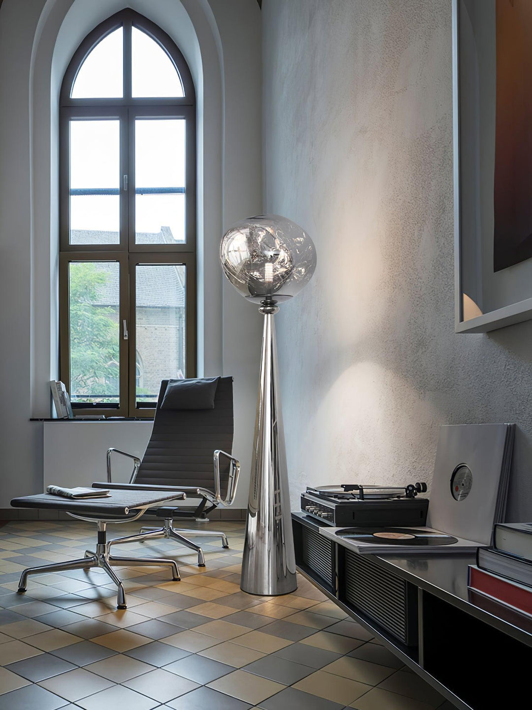 Cone Lava Floor Lamp - Vakkerlight