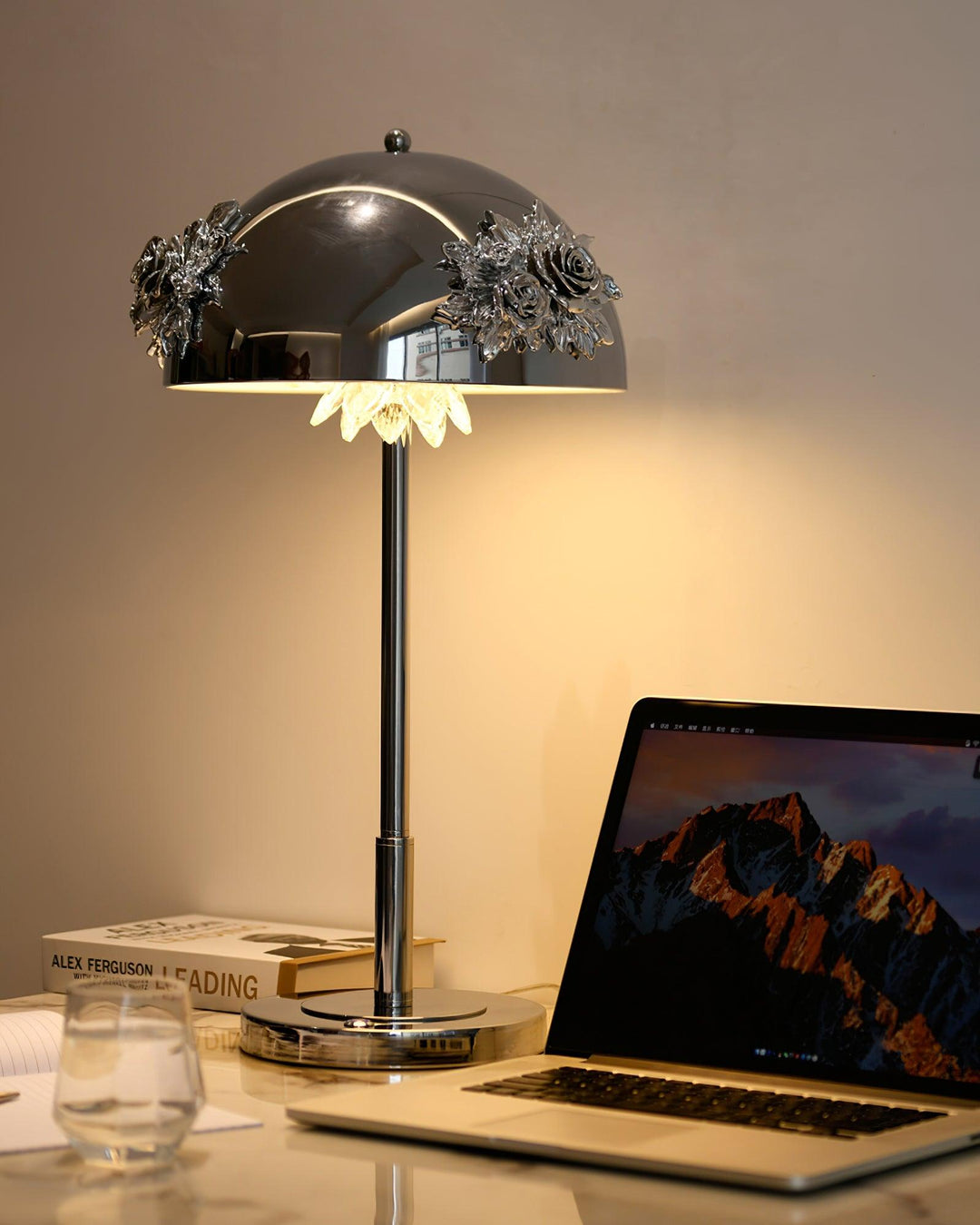 Meni Table Built-in Battery Lamp - Vakkerlight