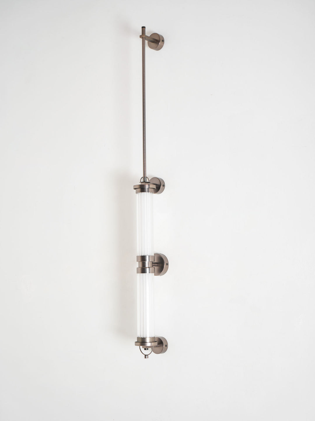 Meridian Vertical Wall Sconce - Vakkerlight