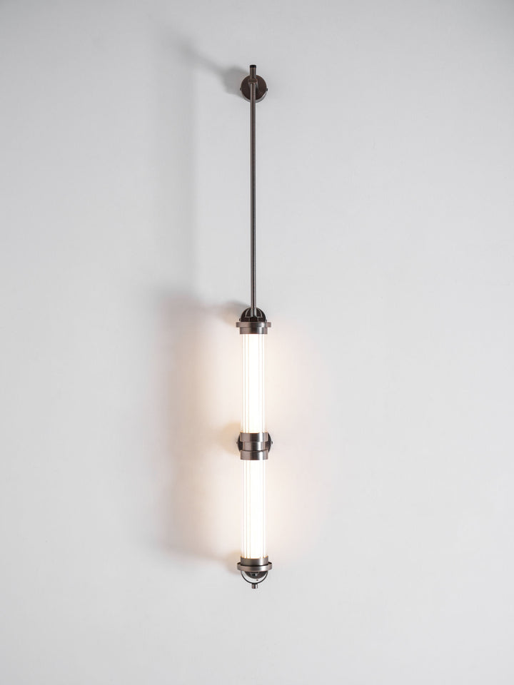 Meridian Vertical Wall Sconce - Vakkerlight
