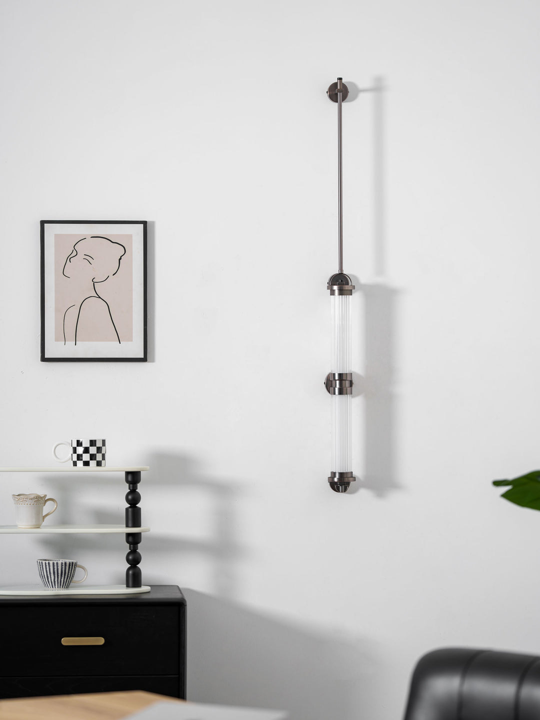 Meridian Vertical Wall Sconce - Vakkerlight