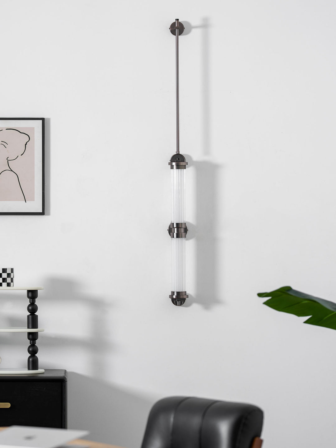 Meridian Vertical Wall Sconce - Vakkerlight