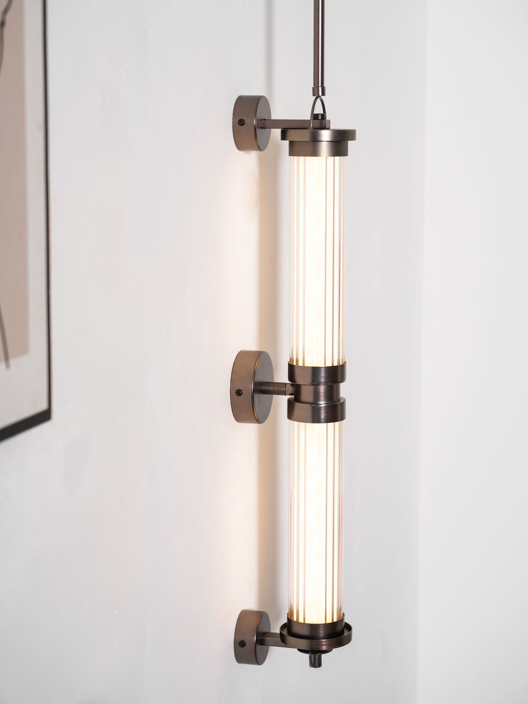 Meridian Vertical Wall Sconce - Vakkerlight