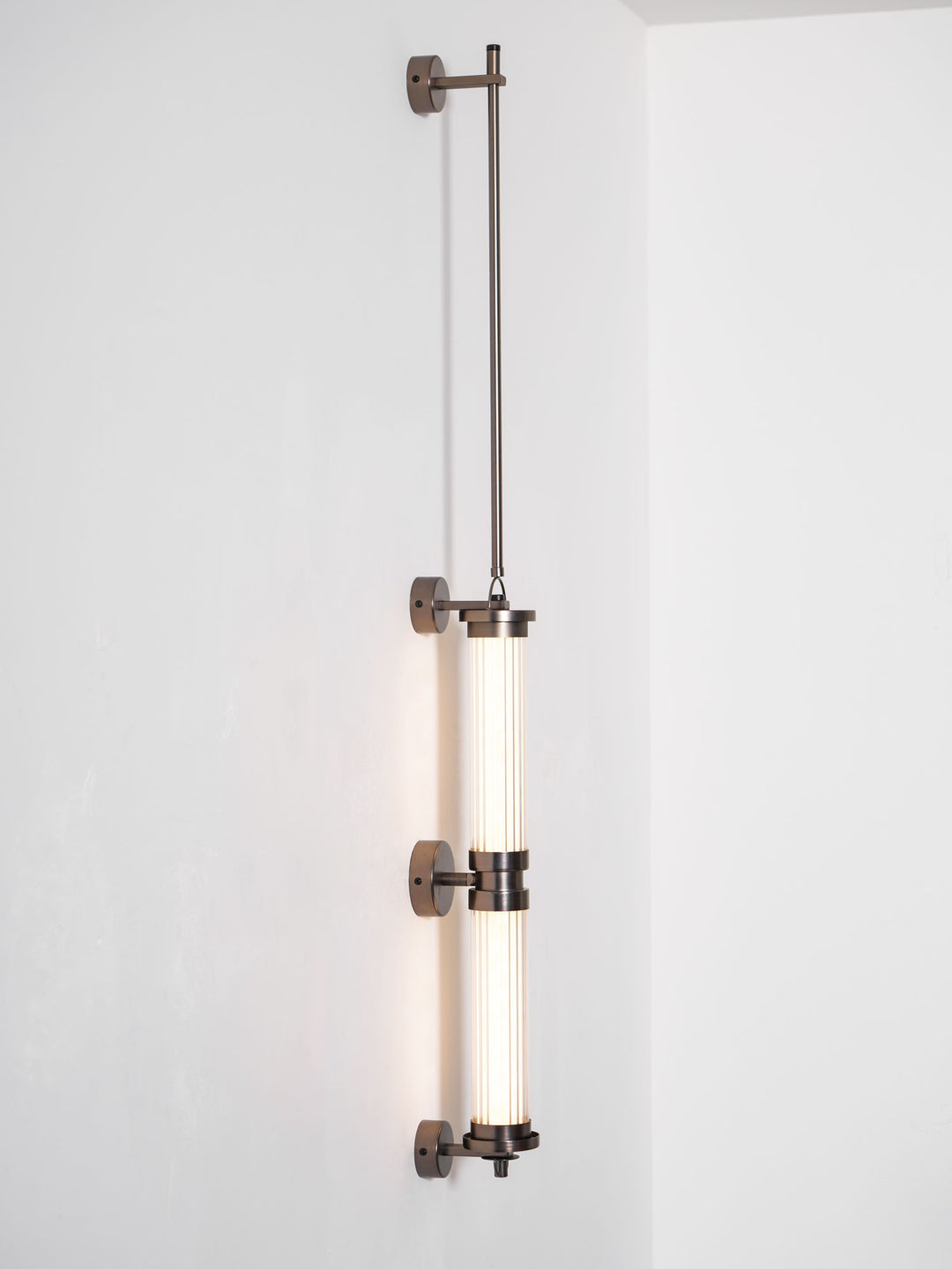 Meridian Vertical Wall Sconce - Vakkerlight