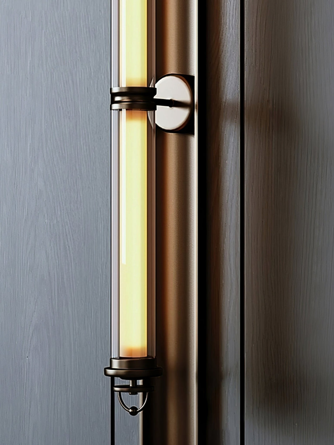 Meridian Vertical Wall Sconce - Vakkerlight