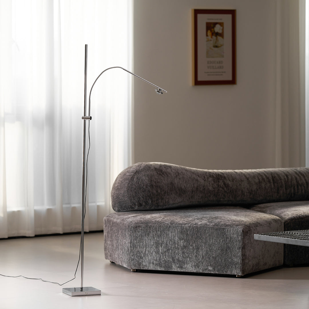 Metal Body Graceful Floor Lamp - Vakkerlight
