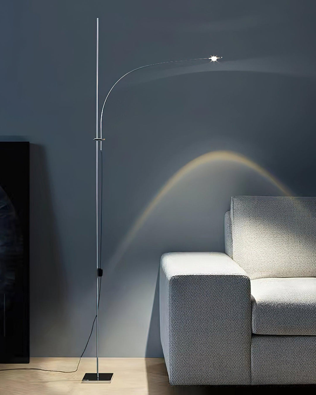 Metal Body Graceful Floor Lamp - Vakkerlight