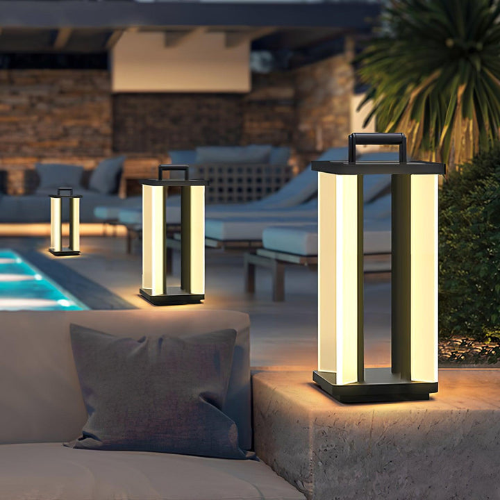 Metroluxe Outdoor Light - Vakkerlight