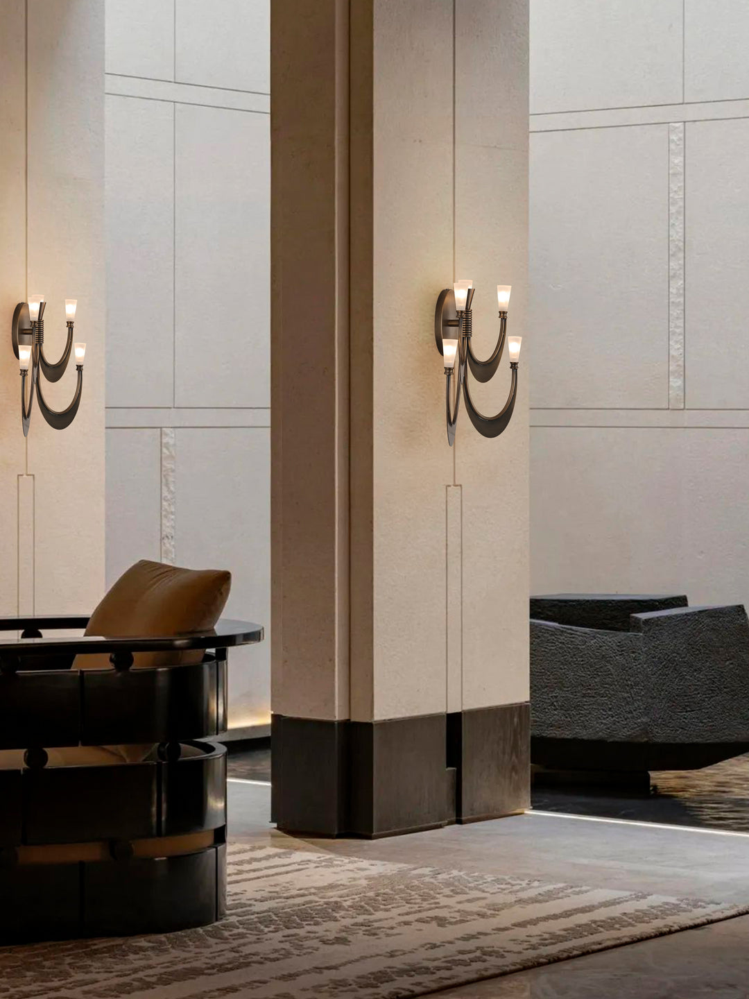 Metropolis Grand Sconce - Vakkerlight