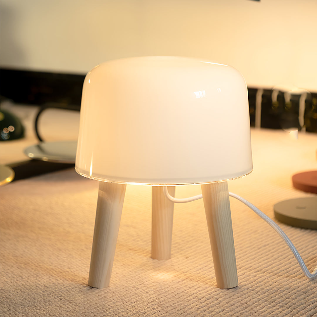 Milk Table Lamp - Vakkerlight