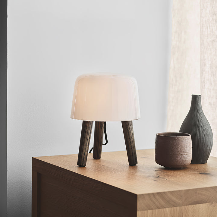 Milk Table Lamp - Vakkerlight