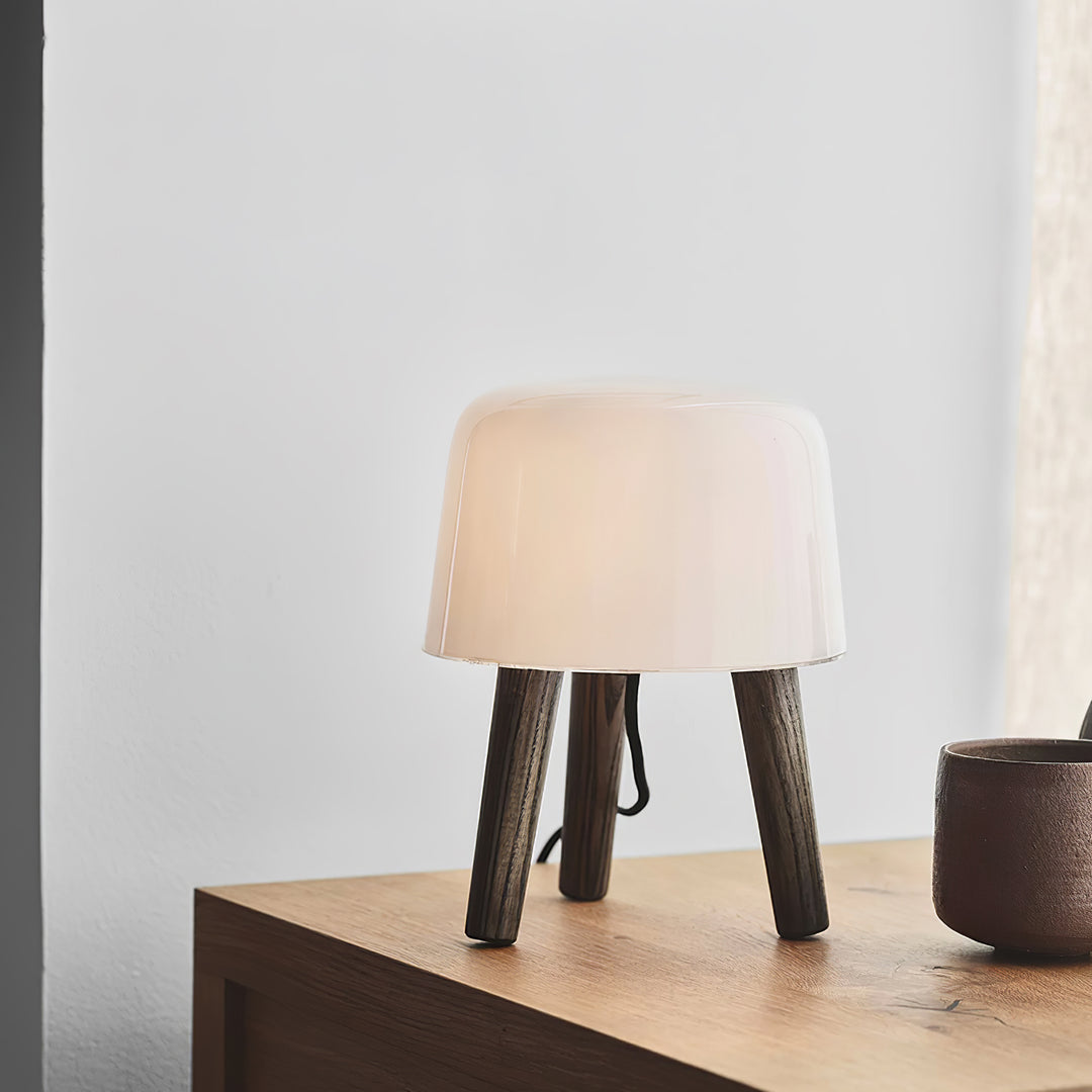 Milk Table Lamp - Vakkerlight