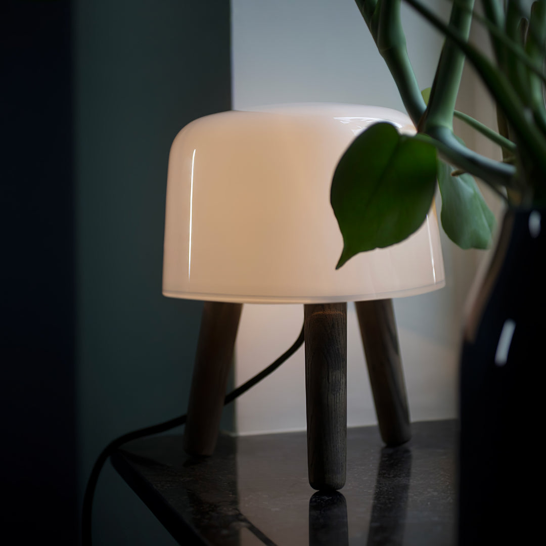 Milk Table Lamp - Vakkerlight