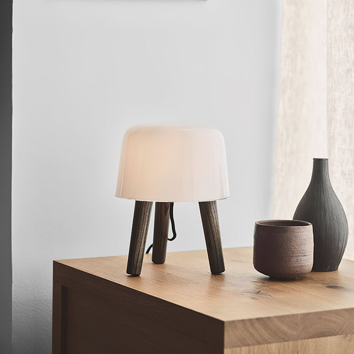 Milk Table Lamp - Vakkerlight