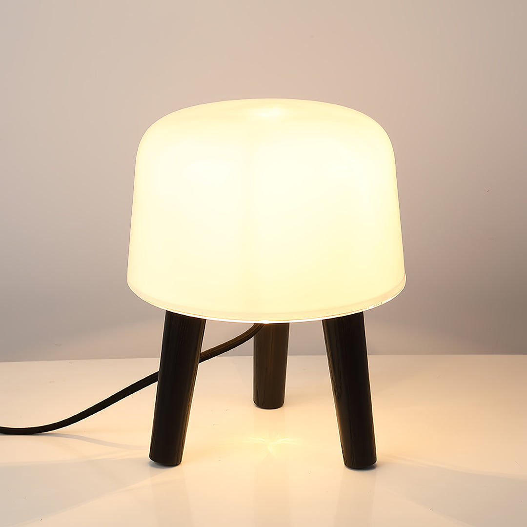 Milk Table Lamp - Vakkerlight