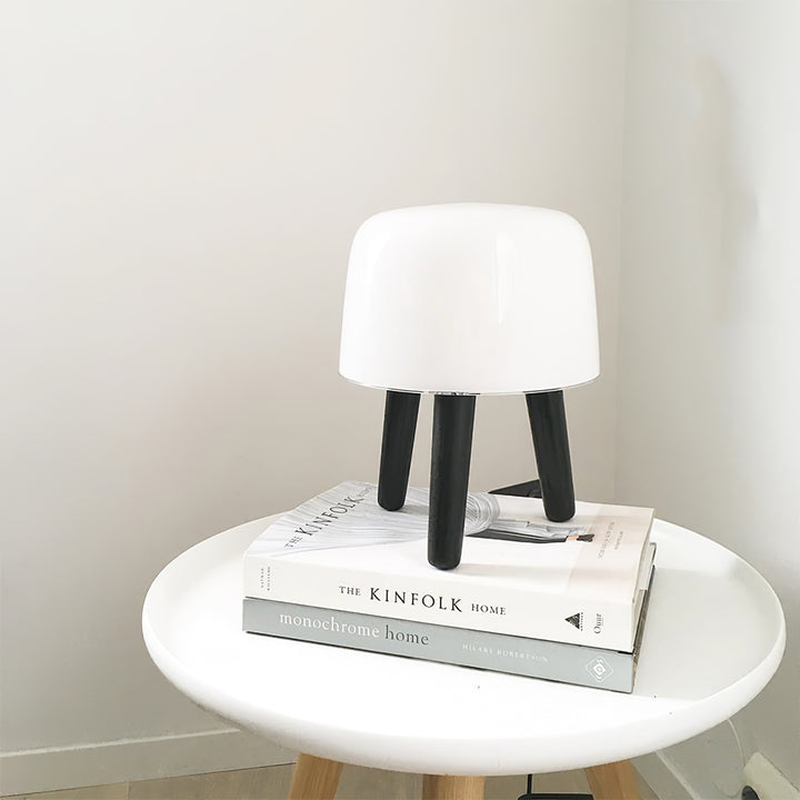 Milk Table Lamp - Vakkerlight