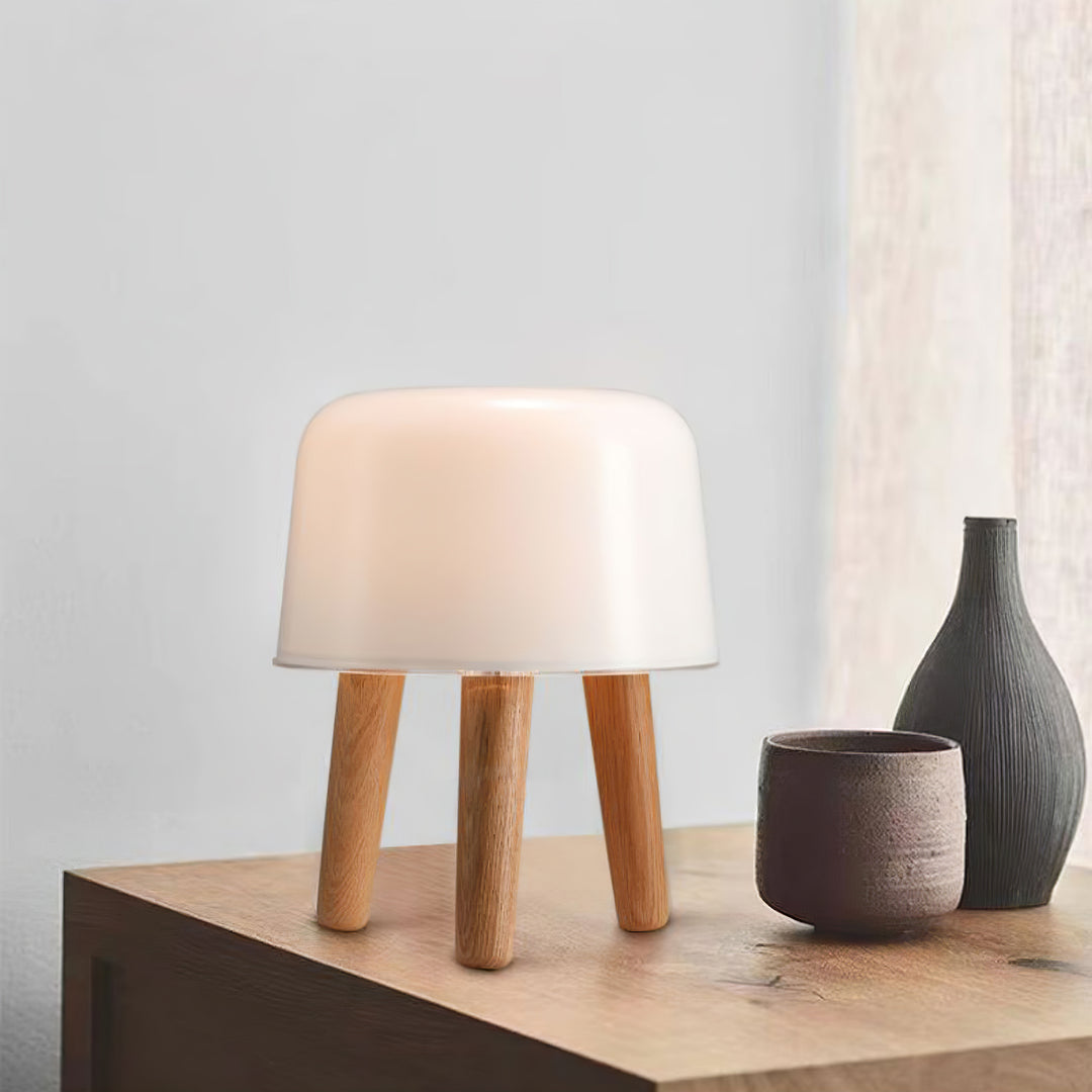 Milk Table Lamp - Vakkerlight