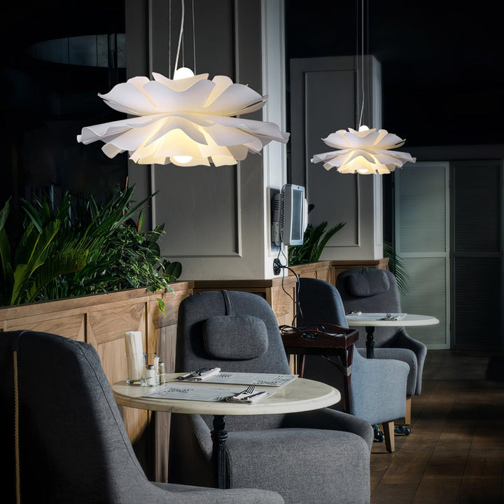 Lotus Flower Pendant Lamp - Vakkerlight