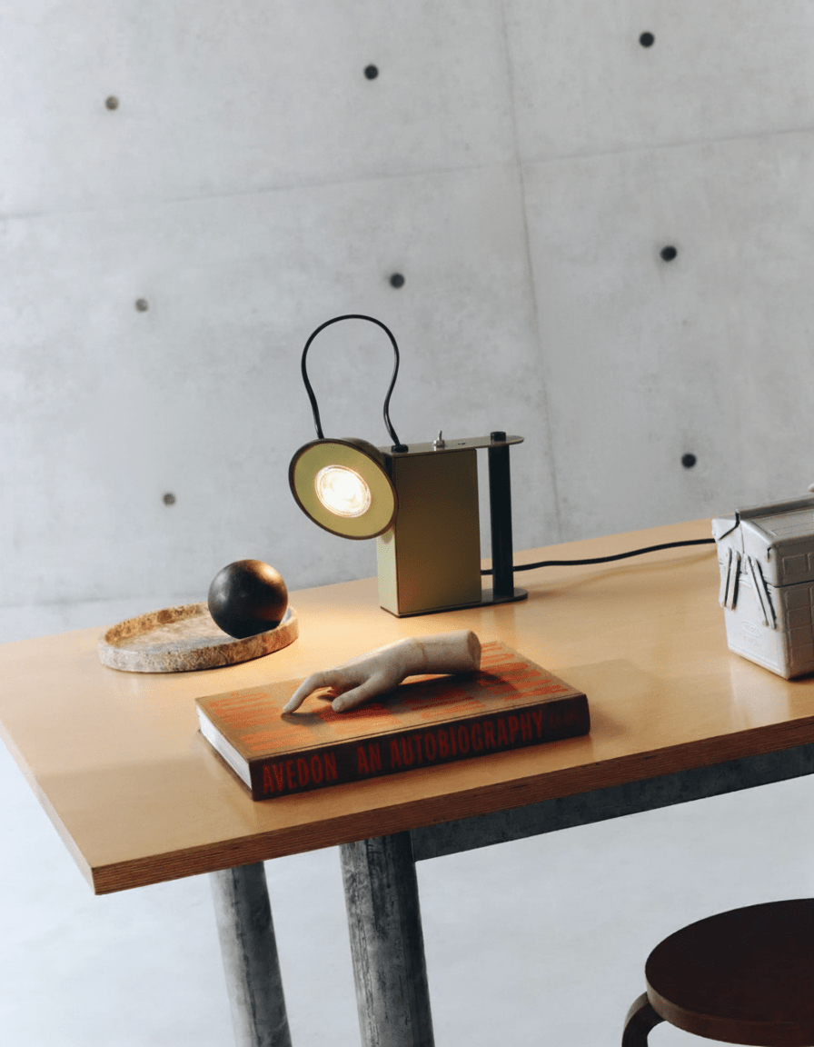 Roland Camera Table Light - Vakkerlight