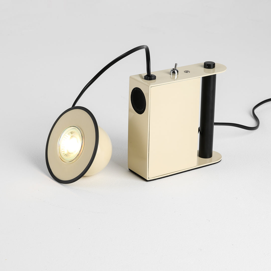 Roland Camera Table Light - Vakkerlight