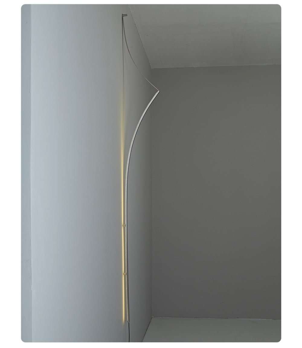 Minimalist Curving Ribbon LED Wall Sconce - Vakkerlight