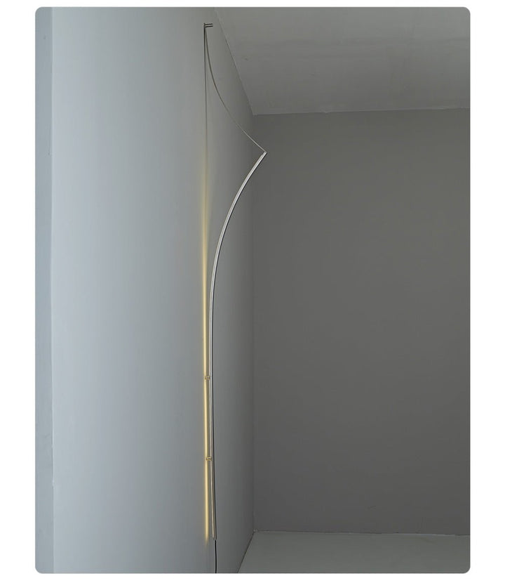 Minimalist Curving Ribbon LED Wall Sconce - Vakkerlight