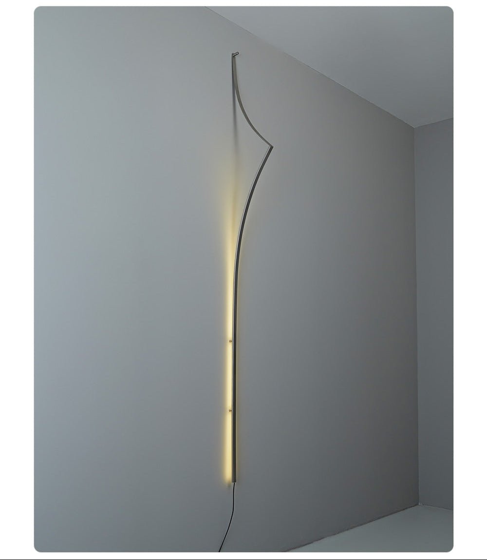 Minimalist Curving Ribbon LED Wall Sconce - Vakkerlight