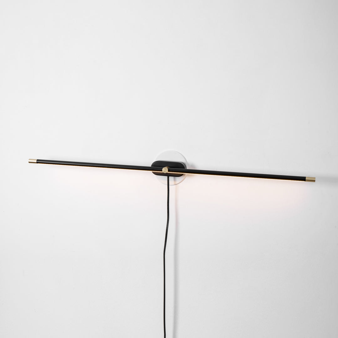 Minimalist Linear Plug - in Wall Lamp - Vakkerlight