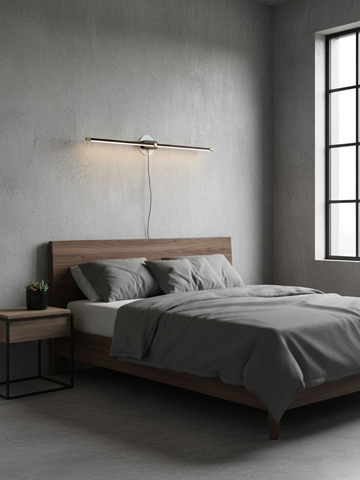 Minimalist Linear Plug - in Wall Lamp - Vakkerlight