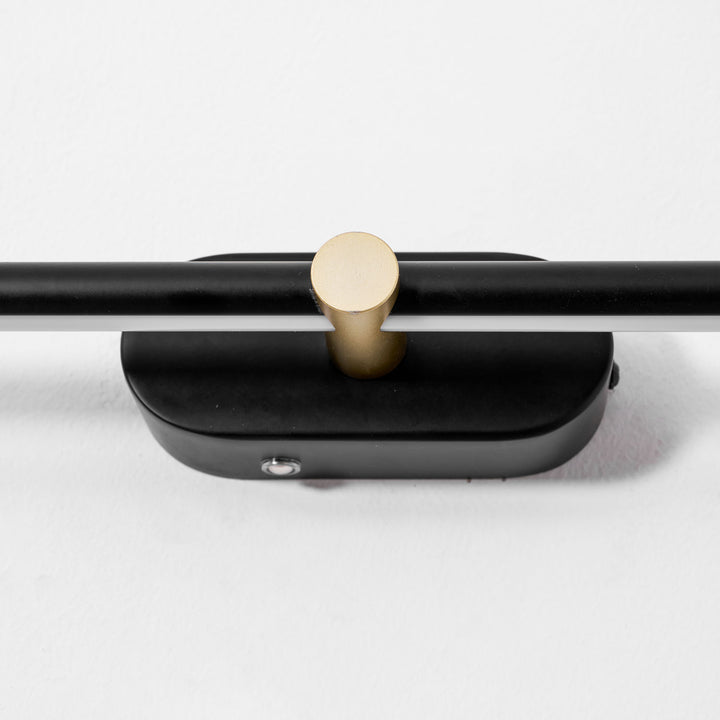 Minimalistische lineaire oplaadbare wandlamp 