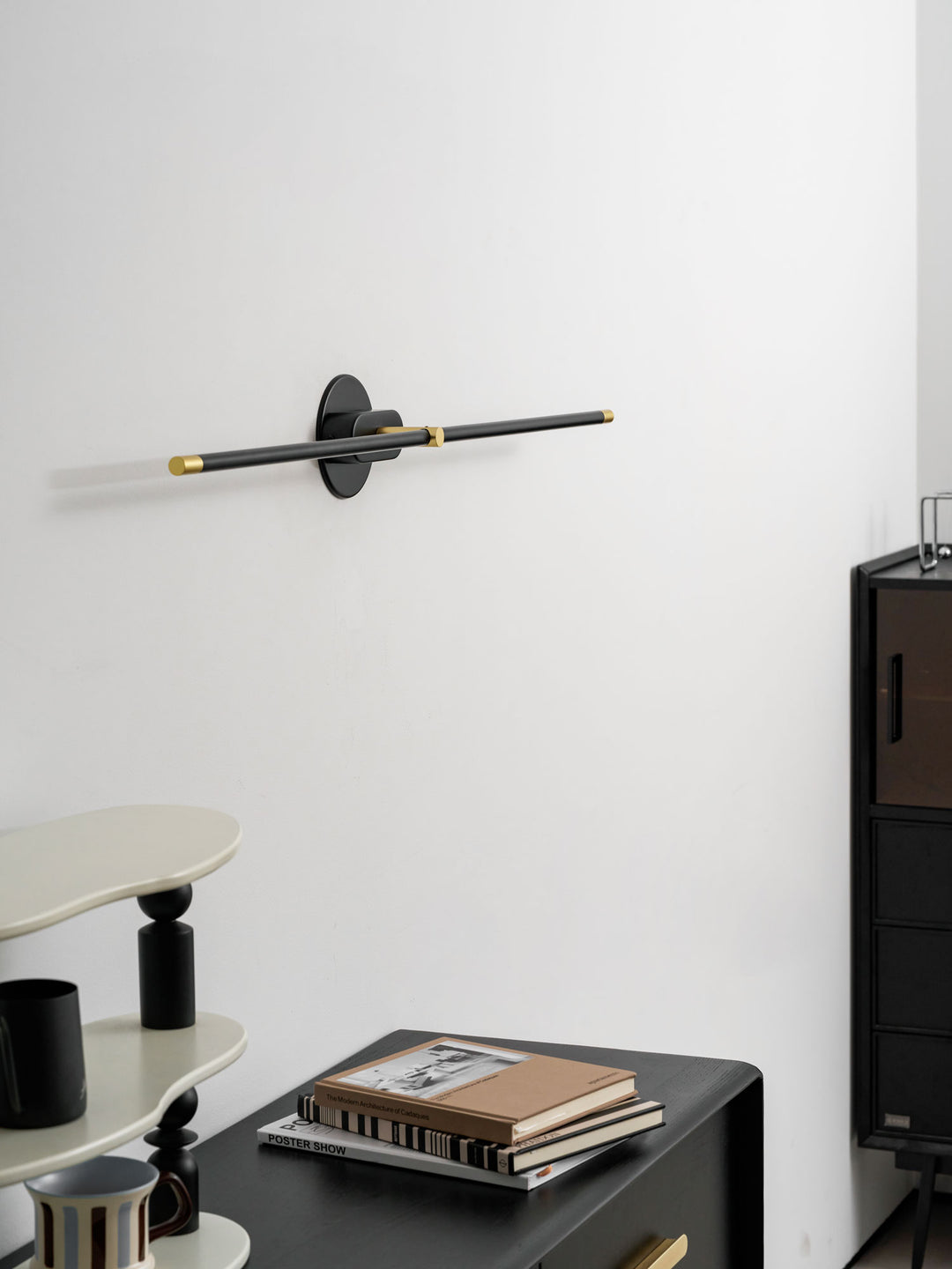 Minimalistische lineare Wandleuchte