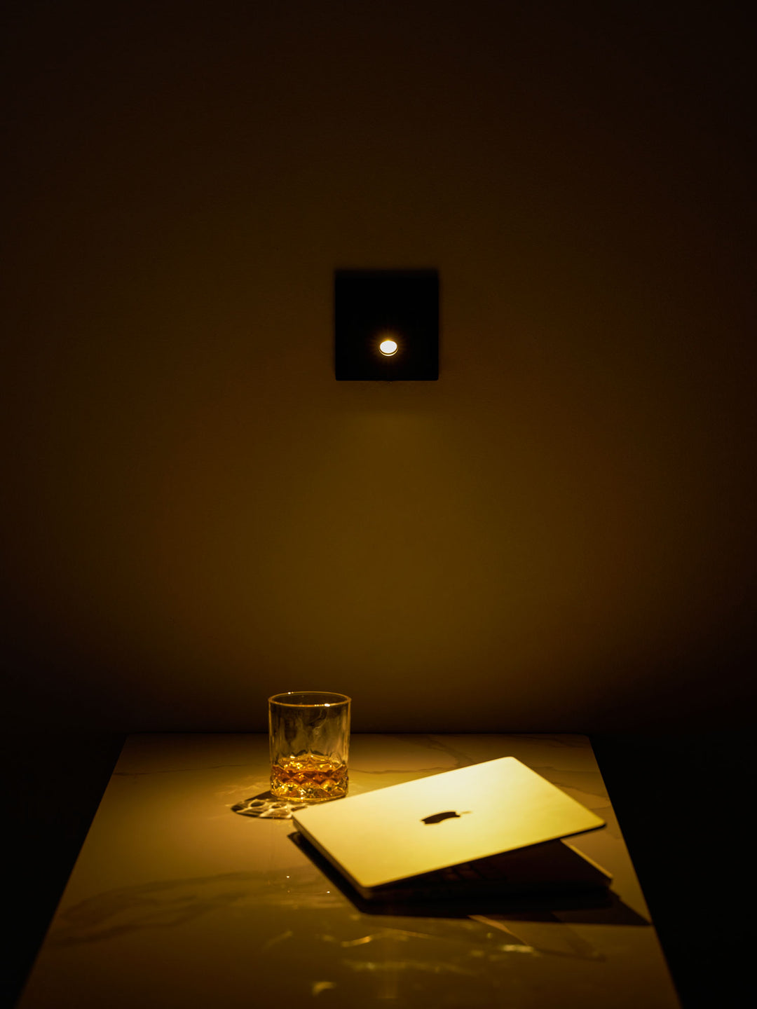 Minimalist Recessed Rotatable Sconce - Vakkerlight
