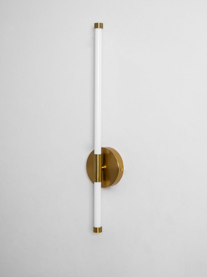 Minimalist Vertical Wall Sconce - Vakkerlight