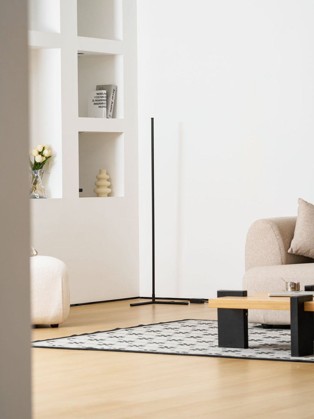 Minimalist LED Floor Lamp - Vakkerlight