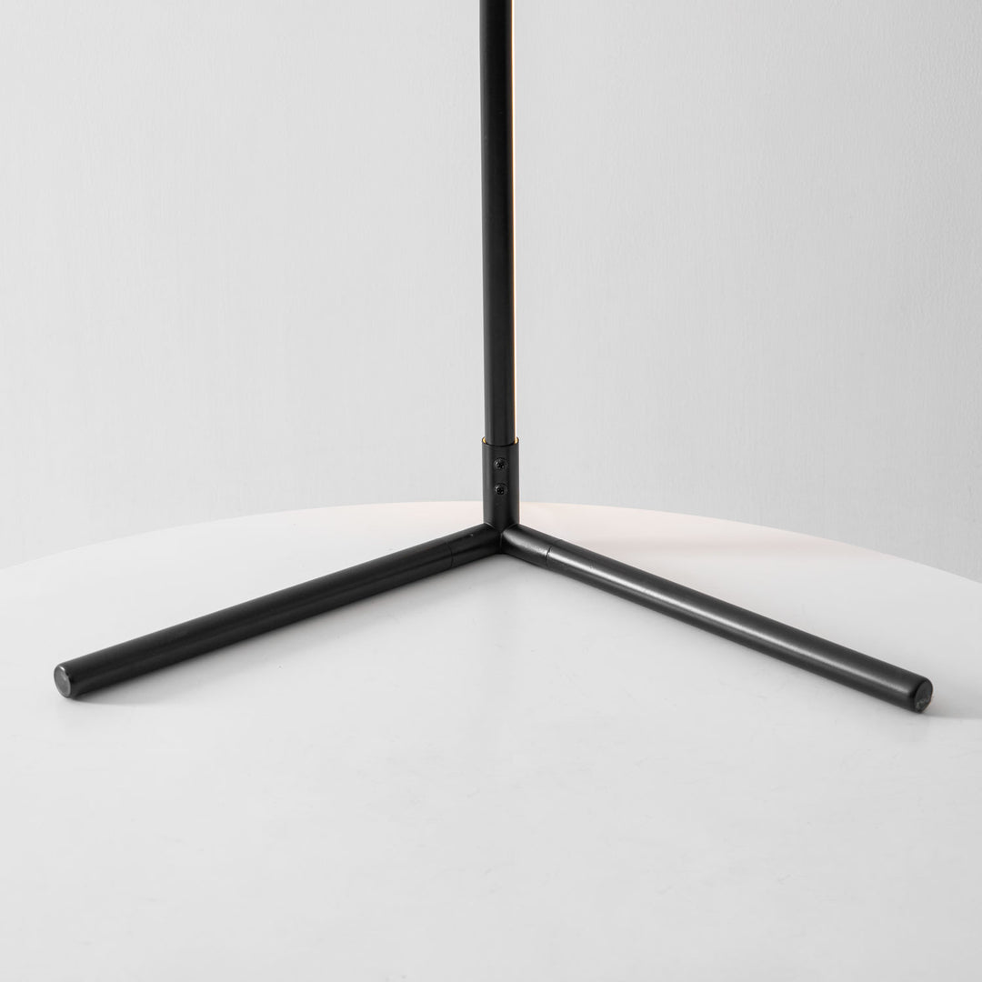 Minimalist LED Floor Lamp - Vakkerlight
