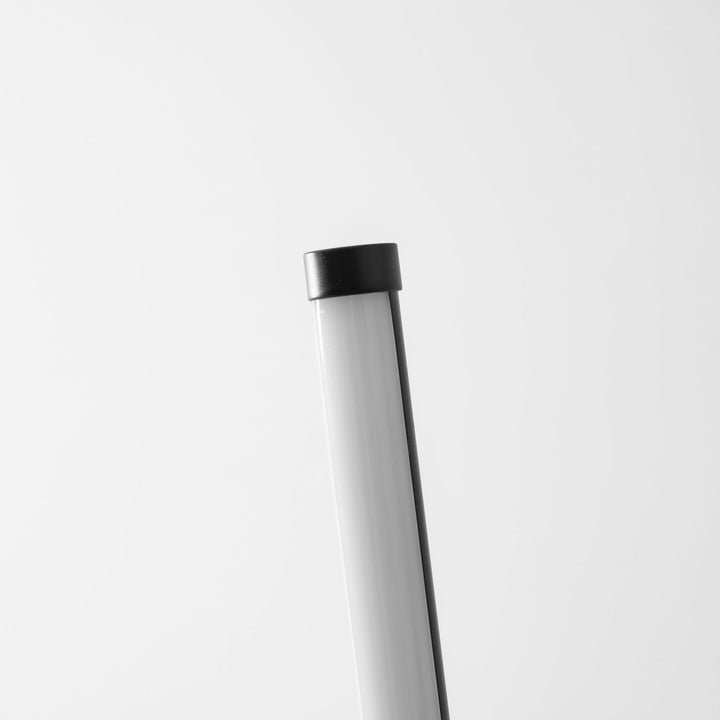 Minimalist LED Floor Lamp - Vakkerlight