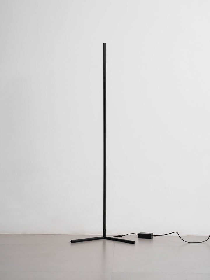 Minimalist LED Floor Lamp - Vakkerlight