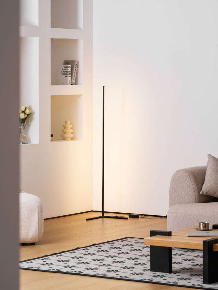 Minimalist LED Floor Lamp - Vakkerlight