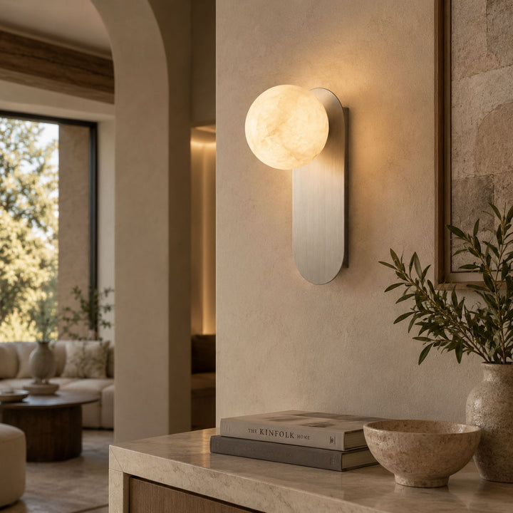 Aplique de pared Mira Alabaster Globe