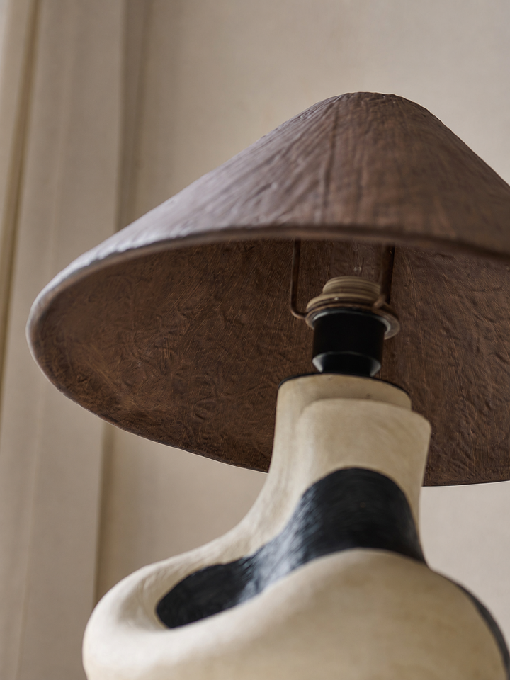 Mirea Sculptural Art Table Lamp
