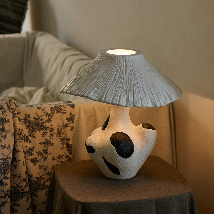Mirea Sculptural Art Table Lamp