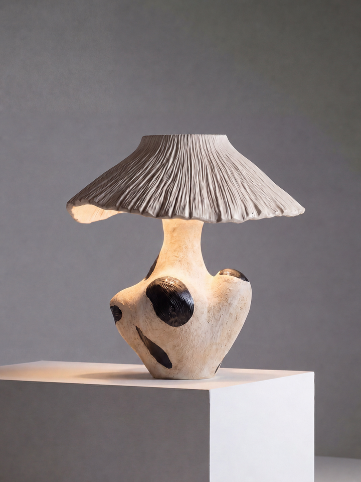 Mirea Sculptural Art Table Lamp