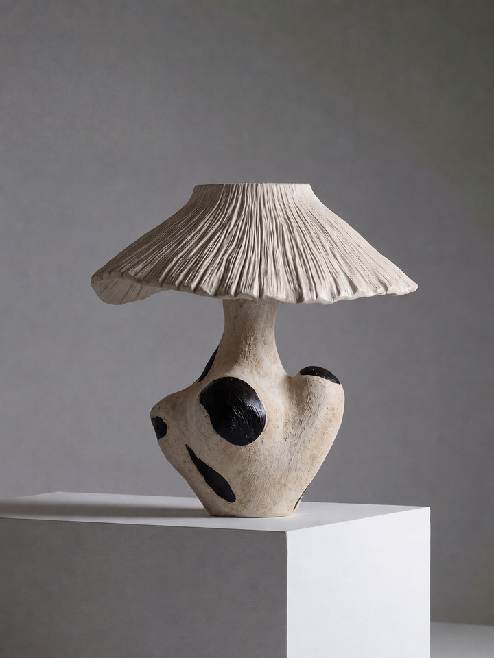 Mirea Sculptural Art Table Lamp