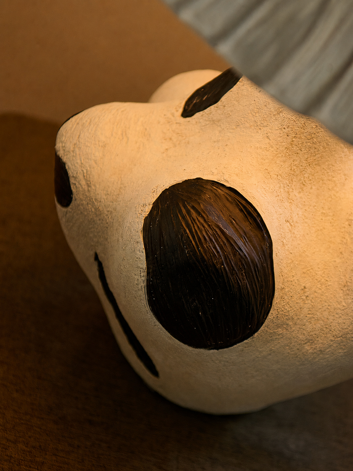 Mirea Sculptural Art Table Lamp