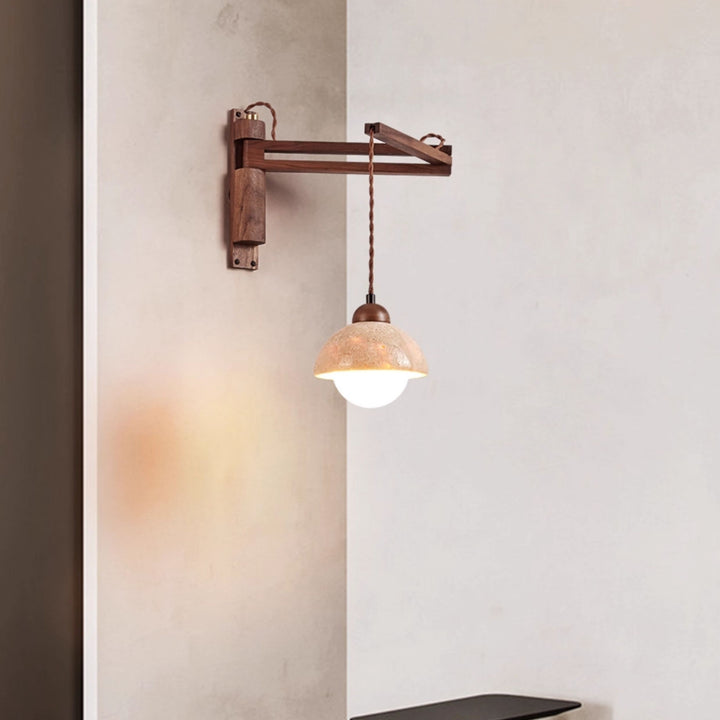 Tavon Cantilever Wall Light