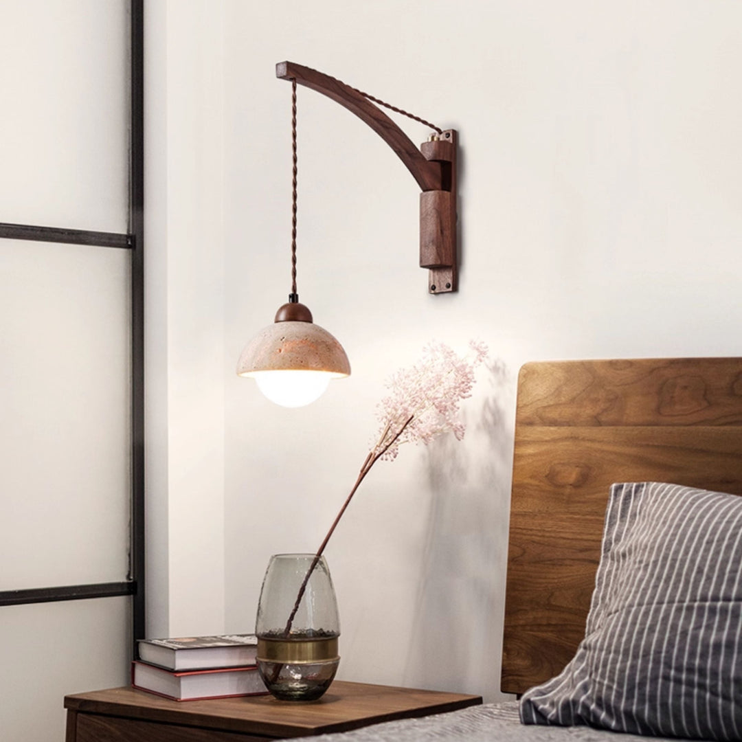 Tavon Cantilever Wall Light
