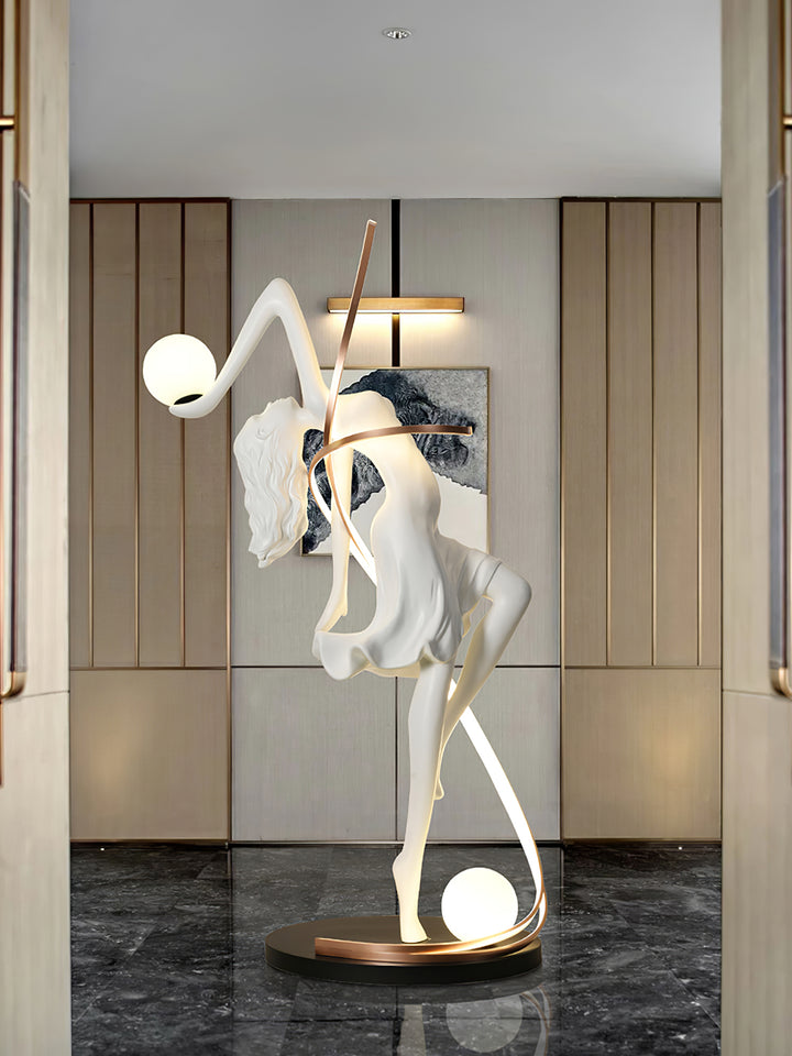 Misha Goddess Statue Floor Lamp - Vakkerlight